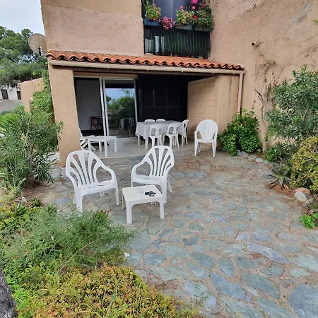 T1 Proche Apartman
